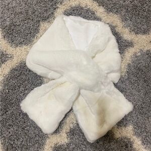 Elegant White Faux Fur wrap